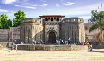 Echoes of History: Pune Expedition