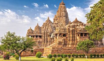 Temples and Tigers: Khajuraho and Panna National Park Tour Tour
