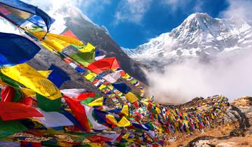 Nepal : Temples, Hamlets & a sneek peek at The Mt Everest Tour