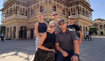 Private Jaipur Full-Day Sightseeing Tour All Inclusive with Amber Fort Tour