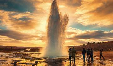 Iceland\'s Classic Northern Lights Tour