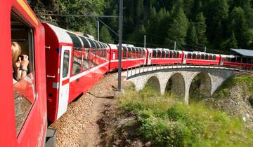 Grand Tour of Switzerland: Guided e-Bike and Glacier Express Tour