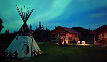 All Inclusive Yukon Summer Chalet with Air from Vancouver Tour