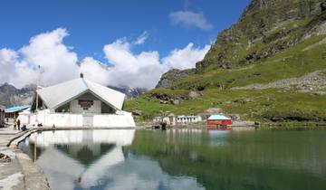 Hemkund Sahib Trek with the Valley of Flowers