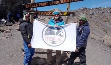 6 jours de trekking sur la route Machame du Kilimandjaro avec des guides locaux experts circuit