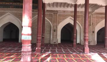 Comfort 8-Day Xinjiang Tour: Urumqi, Tianchi, Turpan, Kashgar, Karakul, Taxkorgan
