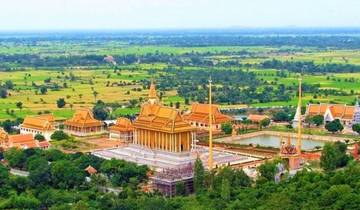 Oudong berg&Phnom Baset privé dagRondreis door vanuit Phnom Penh