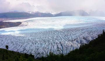 Hiking the W trail in Torres del Paine, Self Guided Camping (5 Days / 4 Nights)