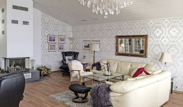 Winterabenteuer in der Arctic Panorama Lodge Rundreise