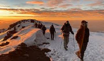 Kilimanjaro Trek Aanbieding Marangu Route In Eén Dag-rondreis