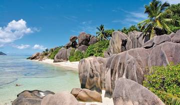 Croisière sur les îles des Seychelles (hôtels de catégorie moyenne supérieure, transferts privés en avion et en bateau, 8 nuits) circuit