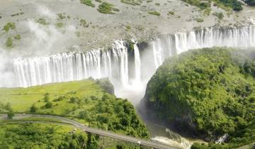 Victoria Falls & Safari Adventure from/to Victoria Falls Tour