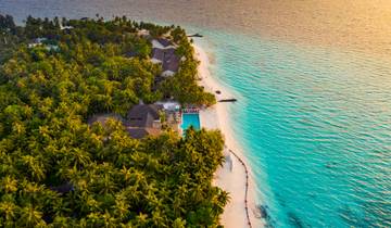 Dubai to Maldives: City Glow & Island Fusion