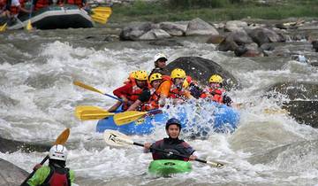 Nepal Multi-Abenteuer-Tour: Rafting, Gleitschirmfliegen und Wandern (6 Tage) Rundreise