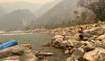 Circuito Experiencia de Caza de Miel en Gorkha, Larpak, Nepal