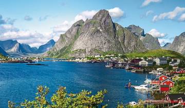 Experience Lofoten - on the road on the Arctic Route Tour