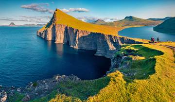 Walking in the Faroe Islands Tour