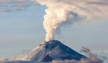 ECUADOR: Cotopaxi Volcano