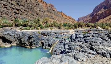 Contrast - rich Oman for Self - Driving Tour