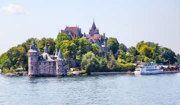 Circle the Lake: Toronto & Niagara Falls featuring the 1000 Islands