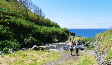 Açores ─ Îles volcaniques de l'Atlantique