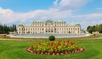 Vineyards & Palaces along the Danube with Prague (2026) (Vienna to Prague, 2026)