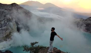 Von Bali aus: Berg Ijen, Bromo und Borobudur Tour Rundreise