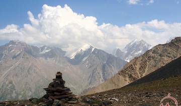 Trekking au pied du pic Aksu circuit