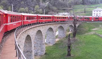 Lakes, Lagoon & Mountains:  Lakes Como, Garda, Bernina train & Venice. Small Group Tour