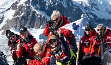Best of Antarctica: Whale Journey (14 destinations) Tour