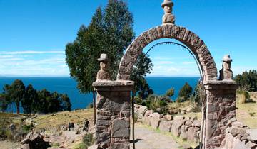 Panorama de Perú: Lago Titicaca y Machu Picchu en tren