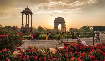 India to Sri Lanka: The Taj Mahal & Beach Bar Crawls Tour