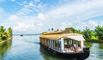 Explore Kerala with Weight Reduction Ayurvedic Therapy