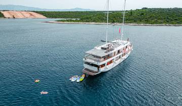 5-day Dubrovnik to Split one-way cruise - Premier Plus boat, Over 40s Tour