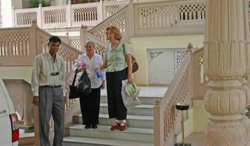Golden Triangle with Rishikesh – A 15-Day Heritage & Spiritual Journey Tour