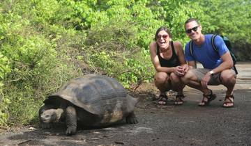 Natural Paradise Galapagos Yacht - 5 days itinerary Tour