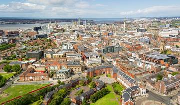 Coasts & Countrysides of England with Edinburgh, Liverpool & London (Edinburgh to London) (2026)