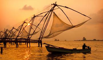 7 -Days Kerala Cultural and Scenic Private Tour: Kochi, Munnar, Periyar, Alleppey