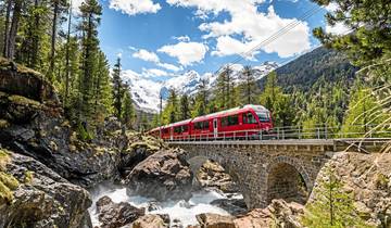 Voyage en train de la Bernina, St. Moritz, Lac de Côme et Bellagio - 5 jours