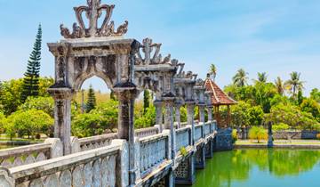 Round Trip & swimming Bali incl. Flight (6 destinations)