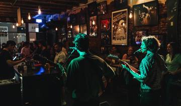 3D dagen Kaapstad Afrikaans Diner Restaurant met Live Muziek Show;Zip-lining in Kaapstad - Aan de voet van de Tafelberg & Kaapstad Sunset Cruise met Champagne-rondreis