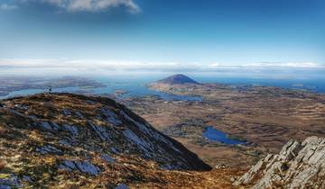 Between mountains and sea: 7-day hiking and cycling Tour through Connemara 7 Days
