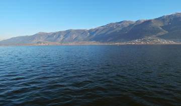 Grecia: circuito de 15 días desde Igoumenitsa. Zagori, Ioánnina, Arta, Preveza y Nicópolis. Lugares declarados Patrimonio de la Humanidad por la UNESCO, encantadores pueblos de montaña, antiguos puentes de piedra y vastos yacimientos arqueológicos. …