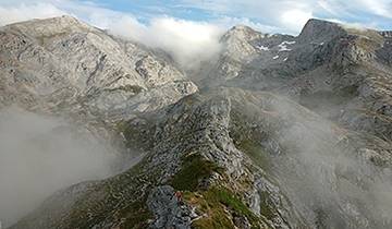 8 Day Northern Spain Itinerary, incl. Picos de Europa and Las Arenas