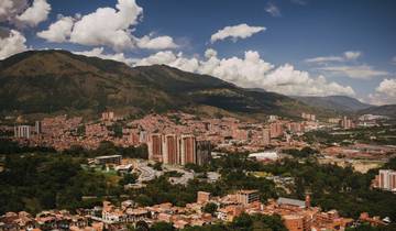 Medellín & Guatapé Wonders