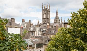 De l\'Écosse au Spitzberg : macareux, glace de mer et faune, avec Quark circuit