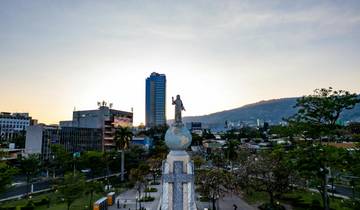 6 días Raíces y Paisajes de El Salvador: Historia Maya, Volcanes y Cultura Viva