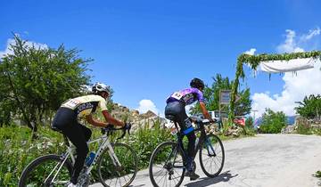 Pakistan Cycling Adventure - Ride to the Roof of the World Tour