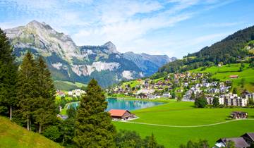 Circuito Circuito de 4 días por Suiza: Clásicos alpinos (Jungfraujoch, balneario termal y funicular empinado)