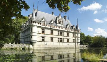 Royal New Year cruise on the Loire (port-to-port cruise) Tour